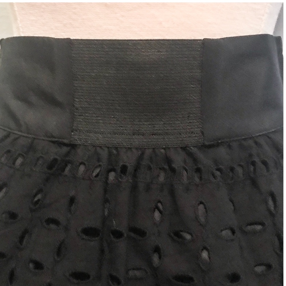 REFORMATION WENCH FRONT DETAIL SKIRT - Picture 7 of 9